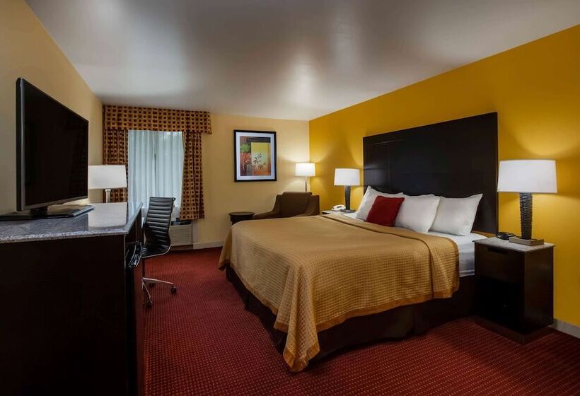 Номер Deluxe, Days Inn By Wyndham Donegal