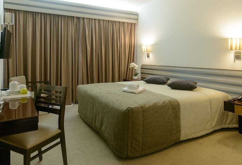 スイート, Nova Cruz