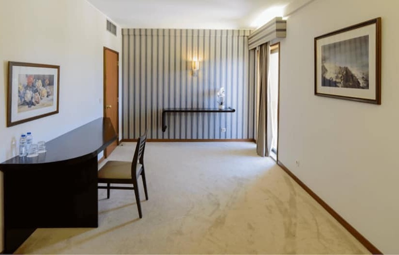 スイート, Nova Cruz