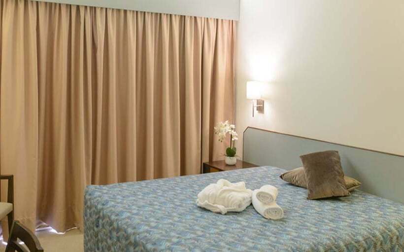 スイート（家族用）, Nova Cruz