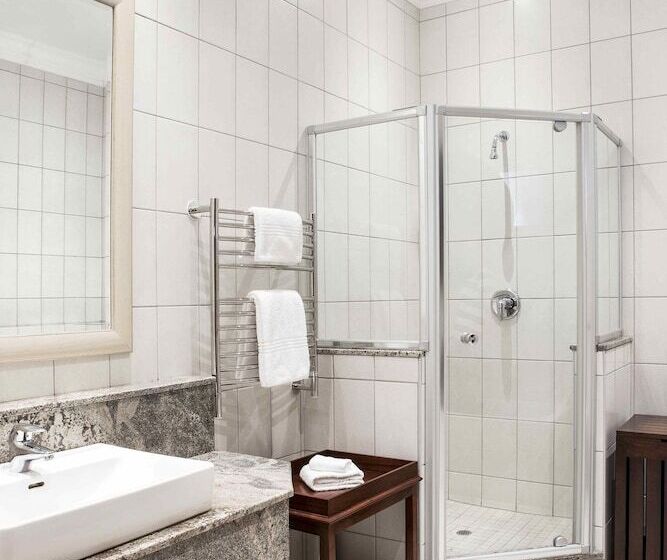 スイート, Premier Hotel Quatermain