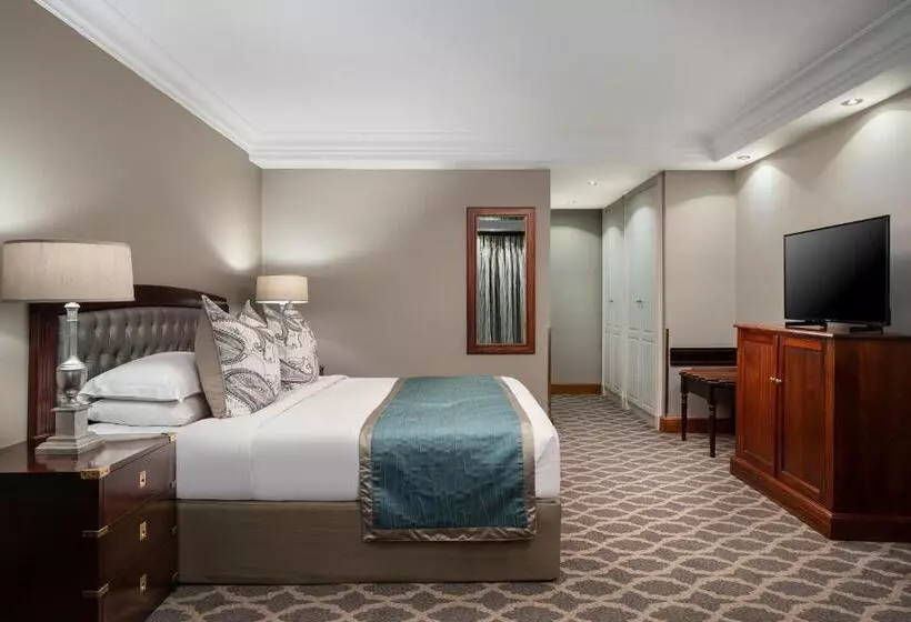 اتاق لوکس, Premier Hotel Quatermain