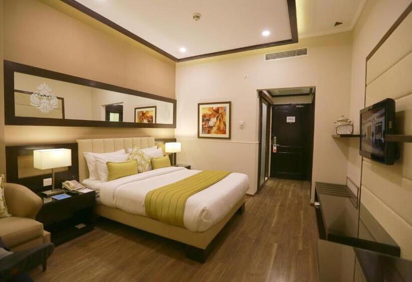 اتاق لوکس, Ramada By Wyndham Multan