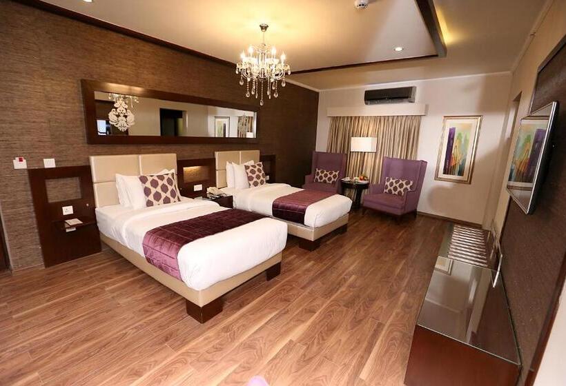 اتاق استاندارد, Ramada By Wyndham Multan