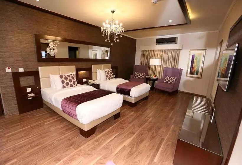 اتاق استاندارد, Ramada By Wyndham Multan