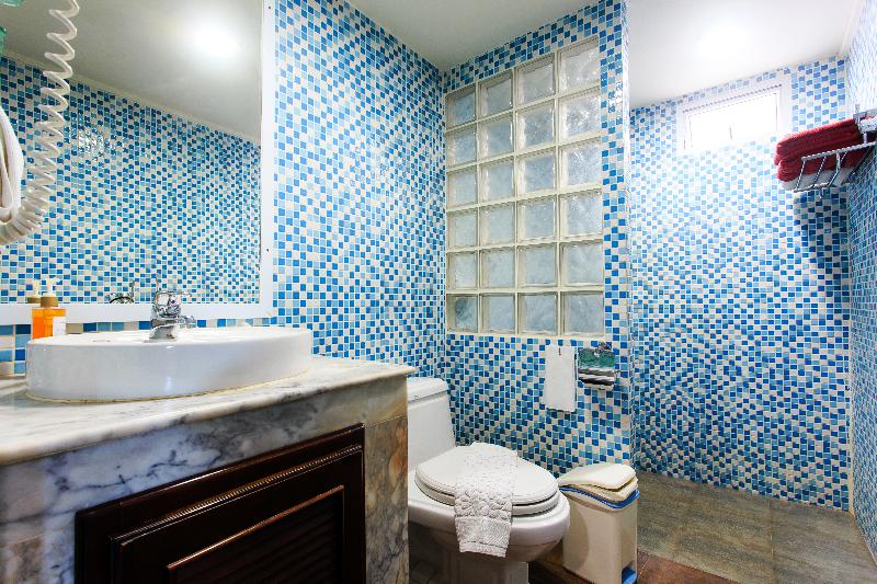 اتاق لوکس, Travelodge Harbourfront Singapore