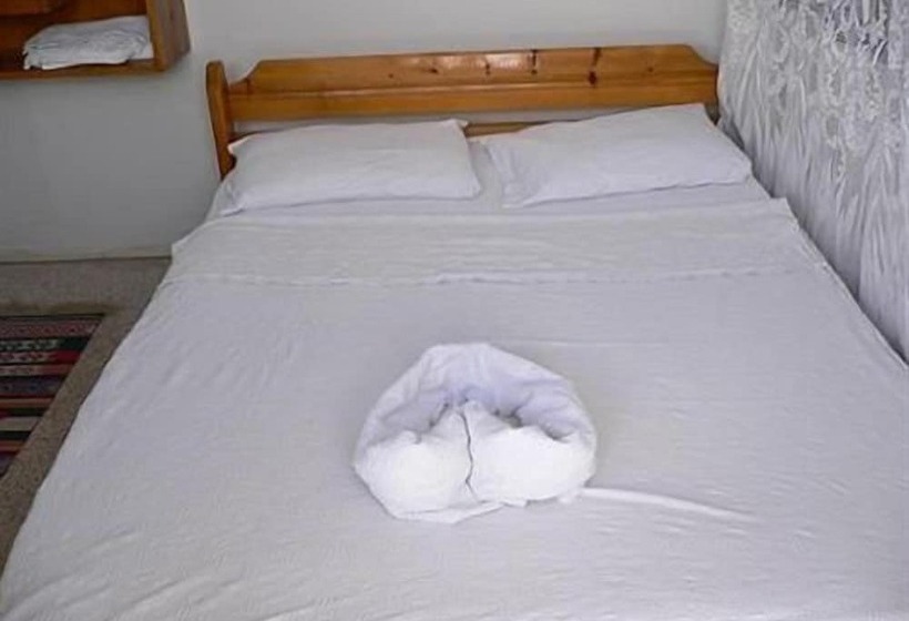 标准间, Vardar Pension