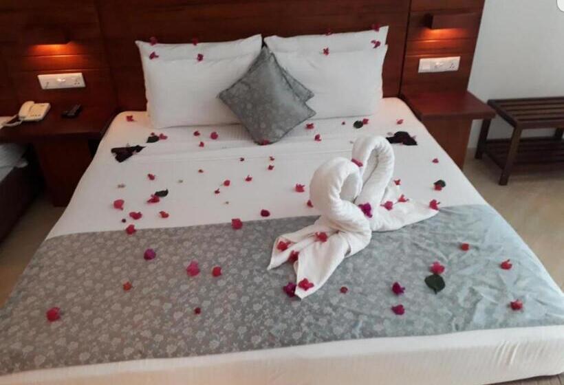 Deluxe Room, Kandyan View Holiday Bungalow   Free Pickup From Kandy City