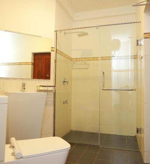 Deluxe Room, Kandyan View Holiday Bungalow   Free Pickup From Kandy City