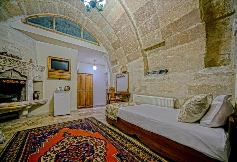 חדר סטנדרט לארבעה, Elysee Cave House