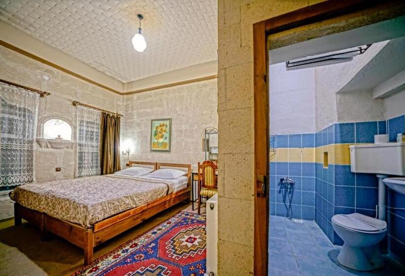 חדר אקונומי, Elysee Cave House