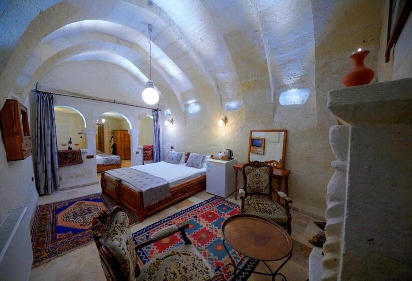 Family Suite, Elysee Cave House