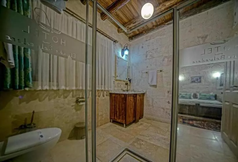 スタンダードトリプルルーム, Elysee Cave House