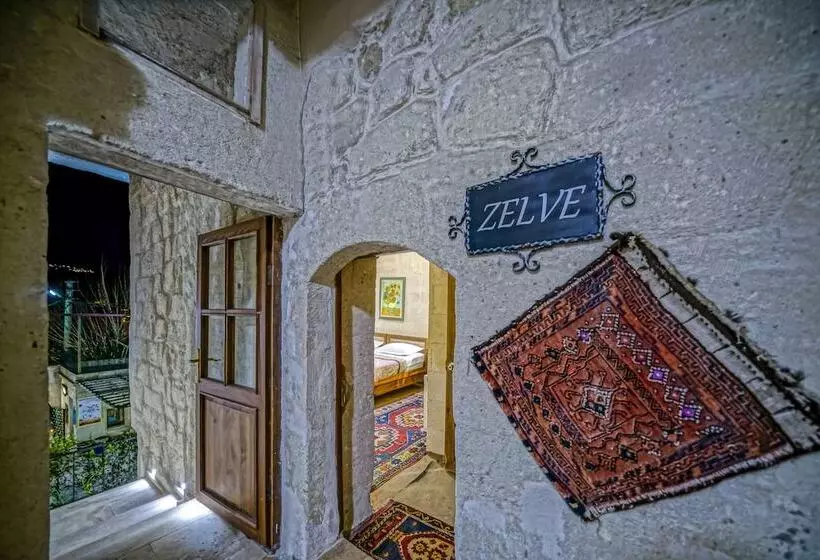 エコノミールーム, Elysee Cave House