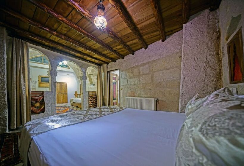 Четырехместный Номер Стандарт, Elysee Cave House