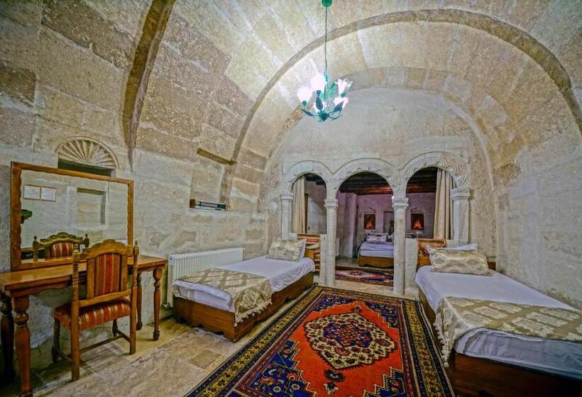 Четырехместный Номер Стандарт, Elysee Cave House