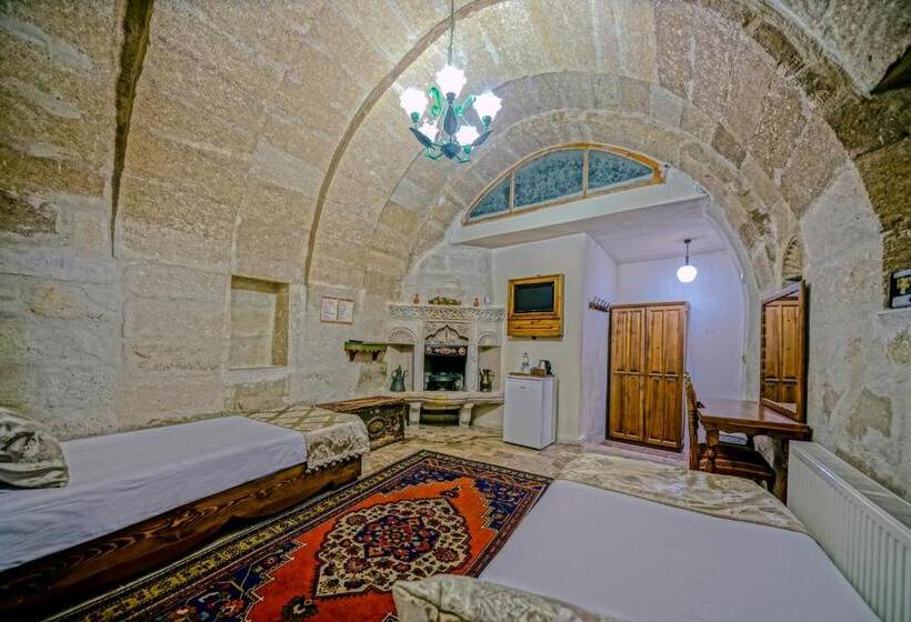 Четырехместный Номер Стандарт, Elysee Cave House