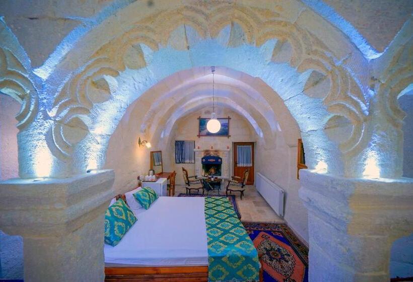 Family Suite, Elysee Cave House