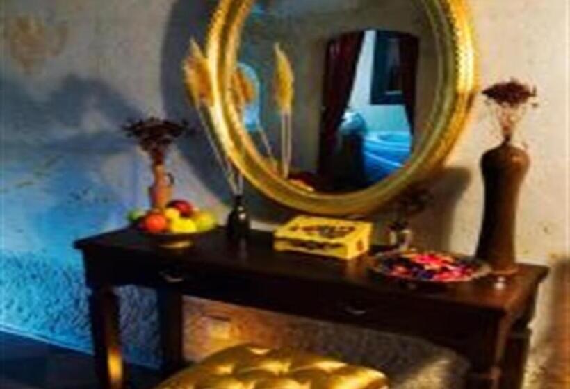 디럭스 룸, Cappadocia Perimasali Cave