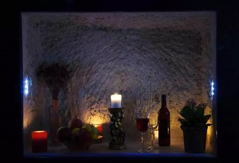 デラックスルーム, Cappadocia Perimasali Cave