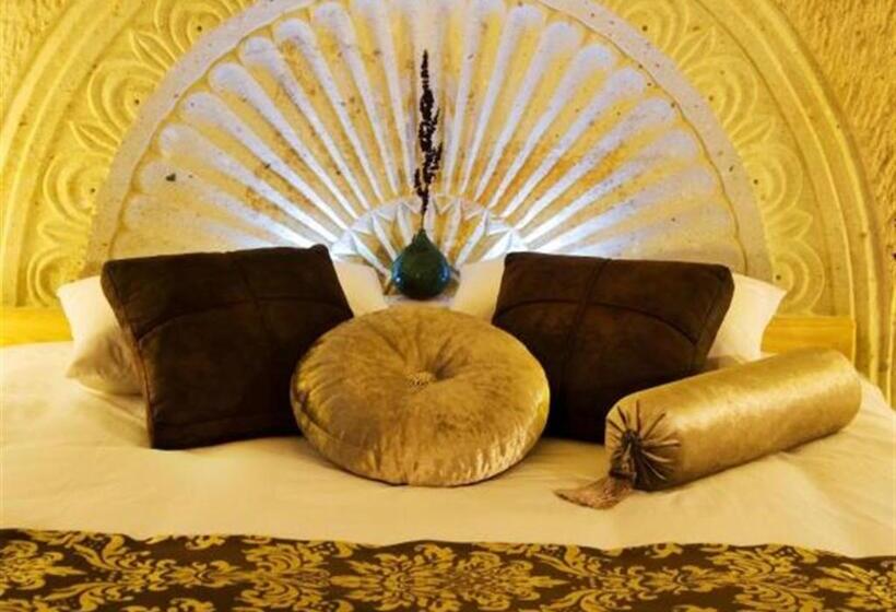 디럭스 룸, Cappadocia Perimasali Cave