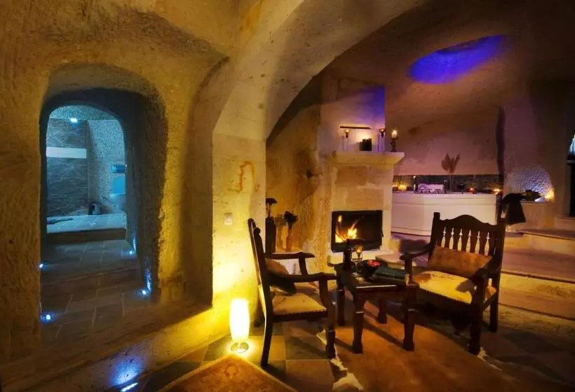 スイート, Cappadocia Perimasali Cave
