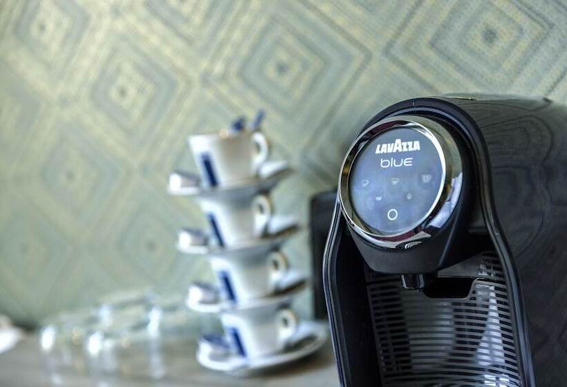 اتاق استاندارد سه نفره, Atlantis Amsterdam