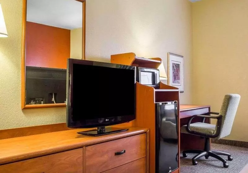 キングサイズベッドのスタンダードルーム, Comfort Inn Green Valley I 19