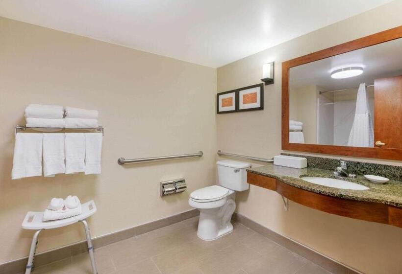 장애인을 위한 스위트, Surf And Sand Fernandina Beach At Amelia Island, Ascend Hotel Collection
