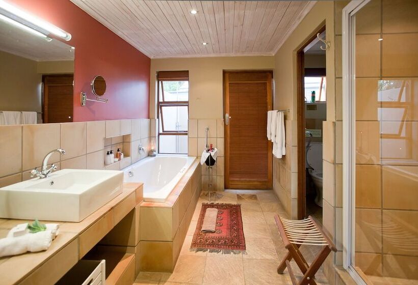 Номер Superior Вид на Сад, De Zeekoe Guest Farm