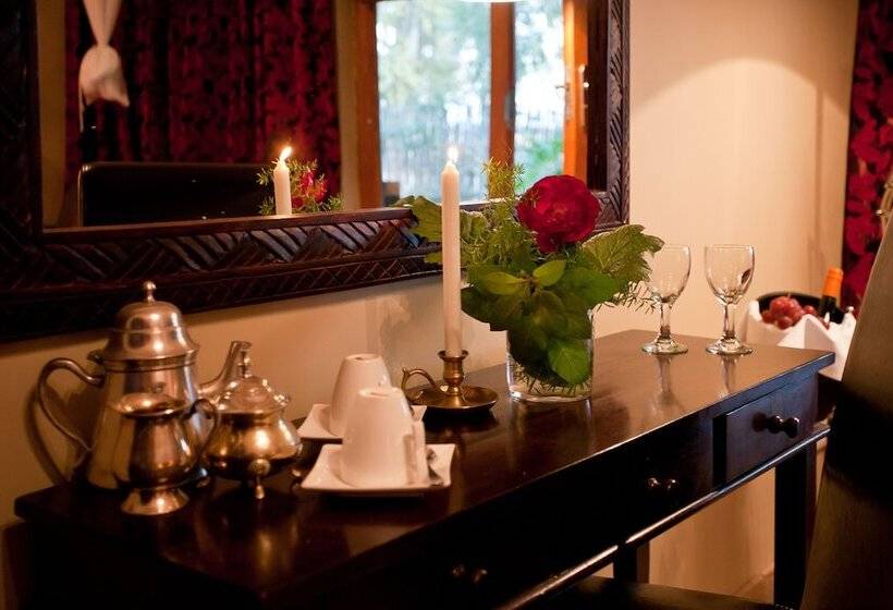 اتاق سوپریور با چشم‌انداز باغ, De Zeekoe Guest Farm