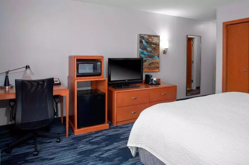 اتاق استاندارد با تخت بزرگ, Fairfield Inn And Suites By Marriott Gadsden