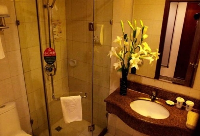 Номер Deluxe, Green Tree Inn Zhenjiang Zhongyang Street Rt Mart