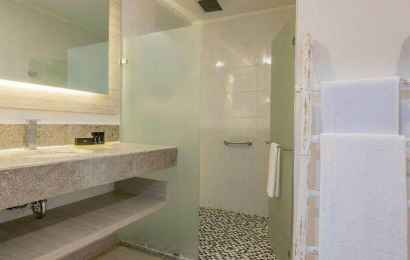 חדר דחוקס עם מיטת קינג, Cartagena Karmairi - Adults Only