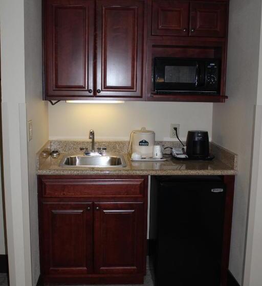 Люкс Deluxe Кровать Кинг, Wingate By Wyndham Columbia / Lexington