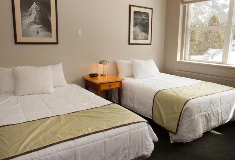 带2个双人床的标准工作室, Ywca Banff