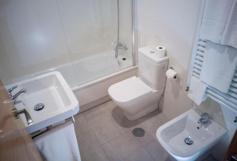 اتاق استاندارد, Abadi