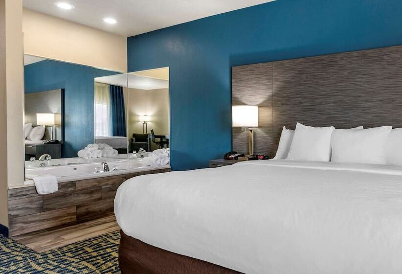 Люкс с гидромассажем, Comfort Inn & Suites Pauls Valley  City Lake