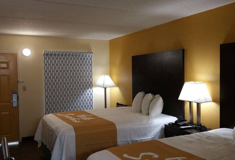 Номер Стандарт 2 Двуспальные Кровати, Days Inn By Wyndham Ridgeland South Carolina