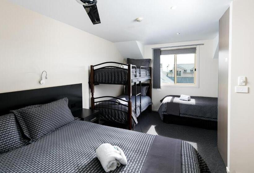 Апартаменты 1 Спальня, Dolphin Shores