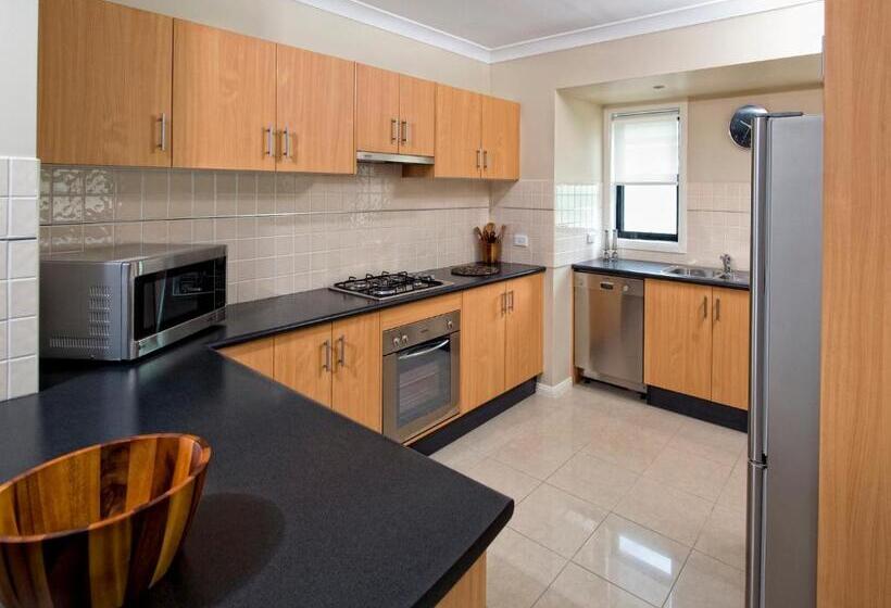 Дом 3 Спальни, Dolphin Shores