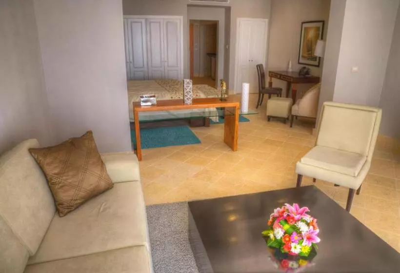 استودیوی استاندارد با چشم‌انداز دریا, Fishing Lodge Cap Cana