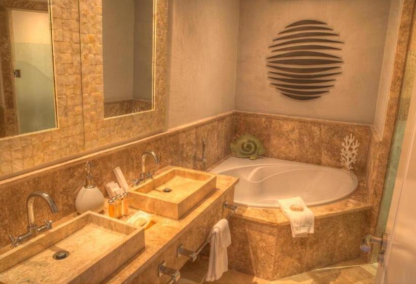 Люкс, Fishing Lodge Cap Cana