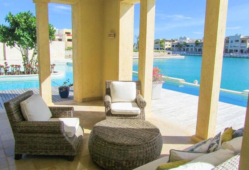 Люкс, Fishing Lodge Cap Cana