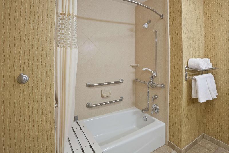 Стандартный Номер Кровать Кинг, Hampton Inn Matamoras/milford