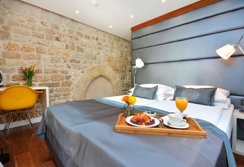 标准间, Jupiter Luxury