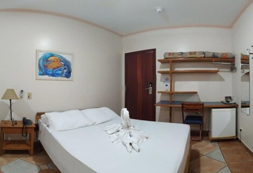 غرفة ديلوكس, Pira Miuna