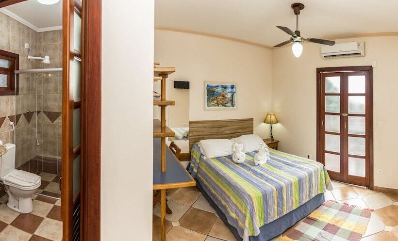 غرفة ديلوكس, Pira Miuna