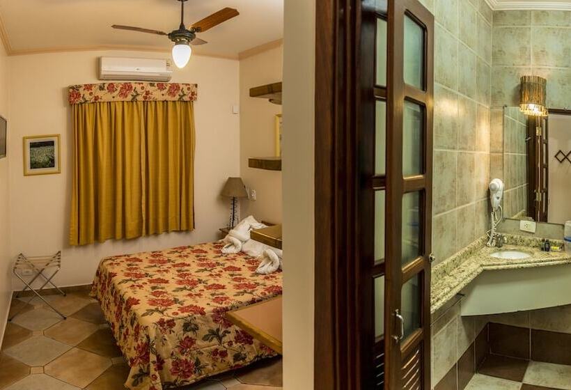 غرفة قياسية, Pira Miuna