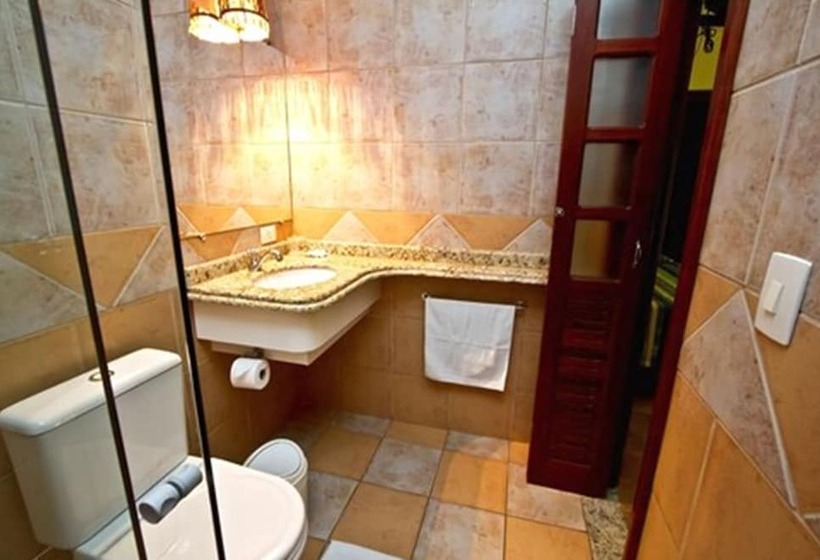 غرفة ديلوكس ثلاثية, Pira Miuna